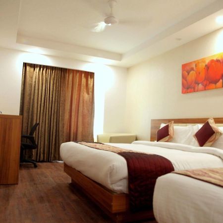 Le Roi Jammu - Near Jammu Railway Station Hotel Kültér fotó